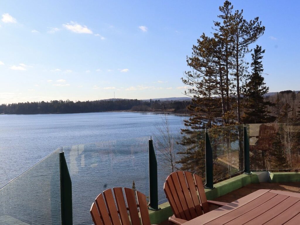 Superior Shores Resort on Minnesota's North Shore of Lake Superior